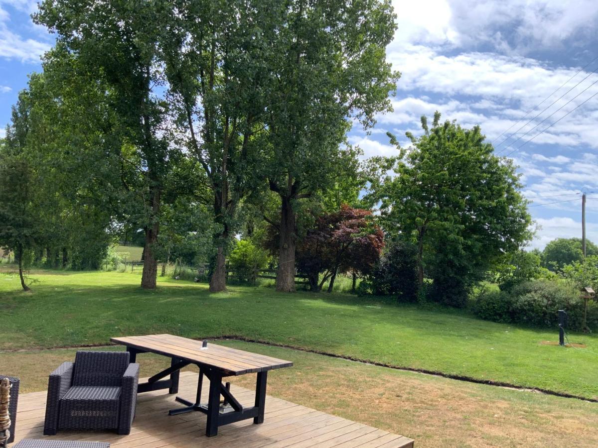 Welcoming And Peaceful Bed And Breakfast Fougerolles-du-Plessis 외부 사진