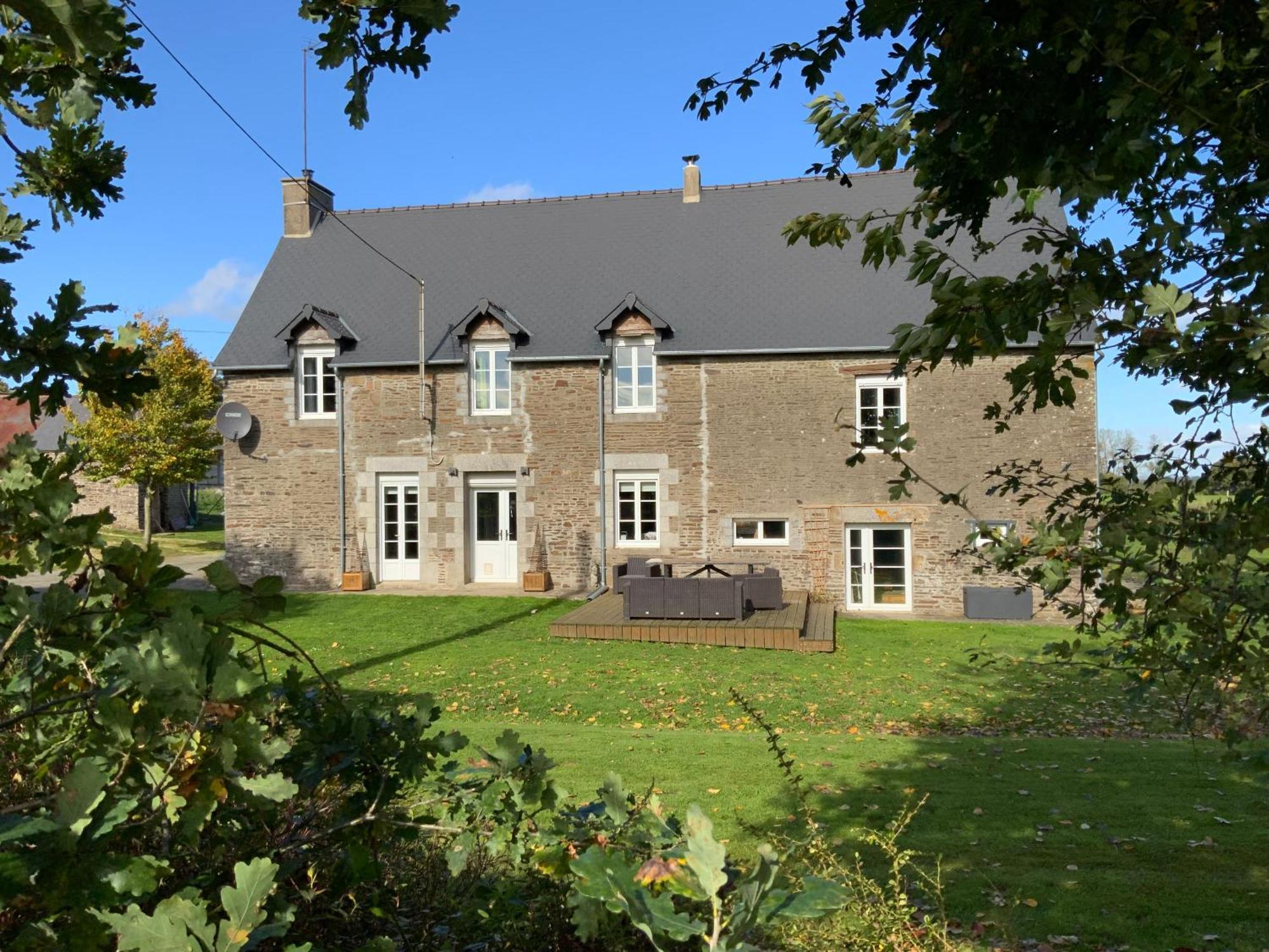 Welcoming And Peaceful Bed And Breakfast Fougerolles-du-Plessis 외부 사진