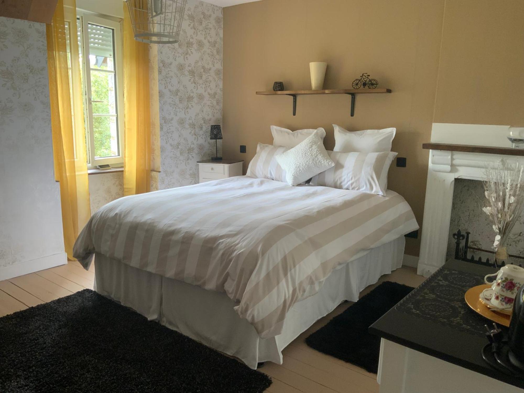 Welcoming And Peaceful Bed And Breakfast Fougerolles-du-Plessis 외부 사진